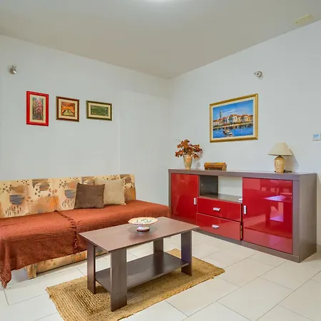 Apartament Iva - Znjan *