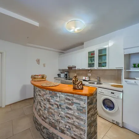 Iva - Znjan Apartament Split