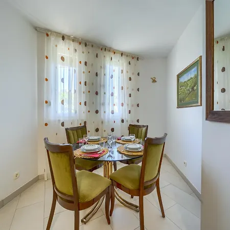 Iva - Znjan Apartament Split
