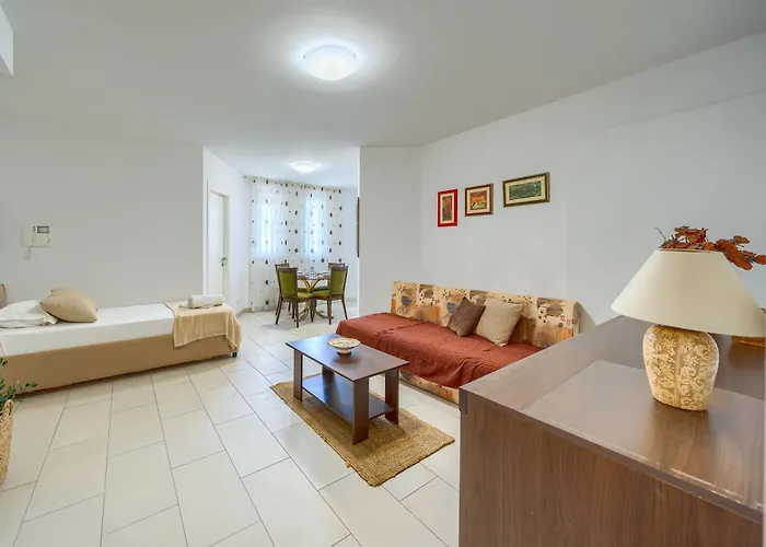 아파트 Iva - Znjan 스플리트