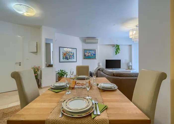 아파트 Iva - Znjan